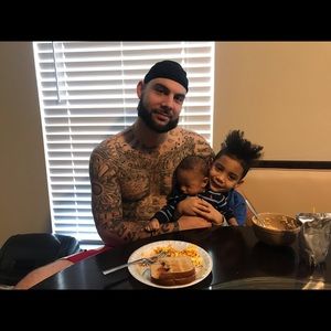 Meet your Posher, Philip